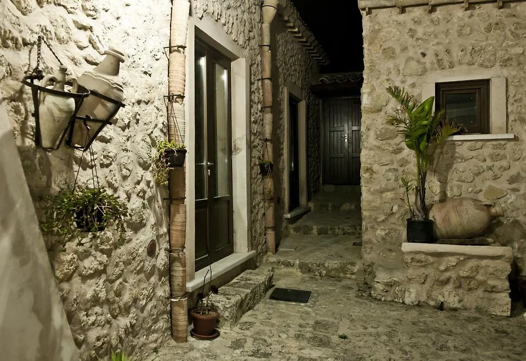 Bauernhof Gasthaus Agriturismo Baglio San Nicola Naro