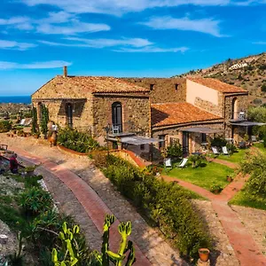 Vakantieboerderij Poggio Pozzetti, Lascari