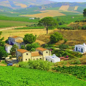 Vakantieboerderij Tarantola, Alcamo