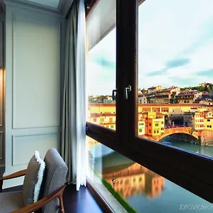 ***** Hotel Portrait - Lungarno Collection Italië